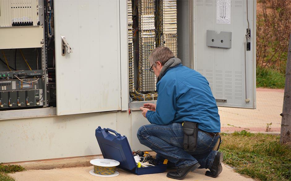 électricien en bâtiment Menucourt